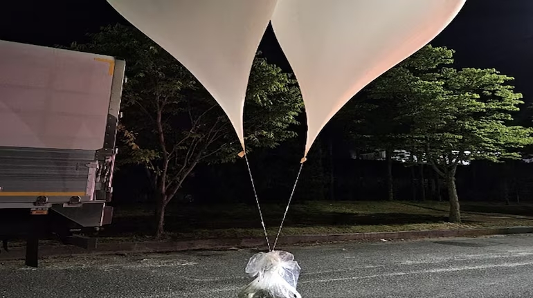 trash balloon