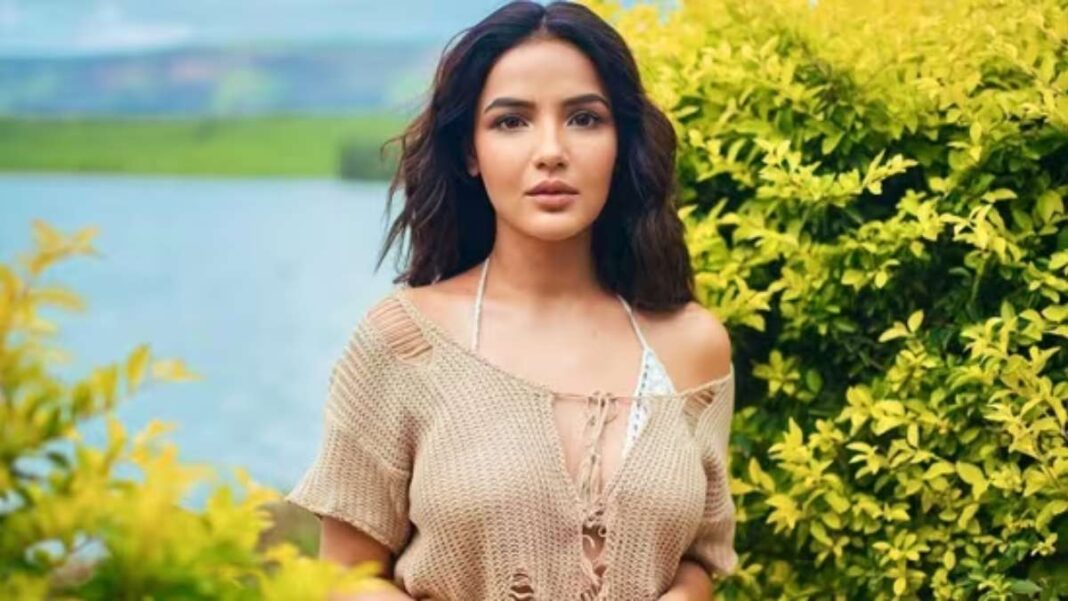 jasmin bhasin