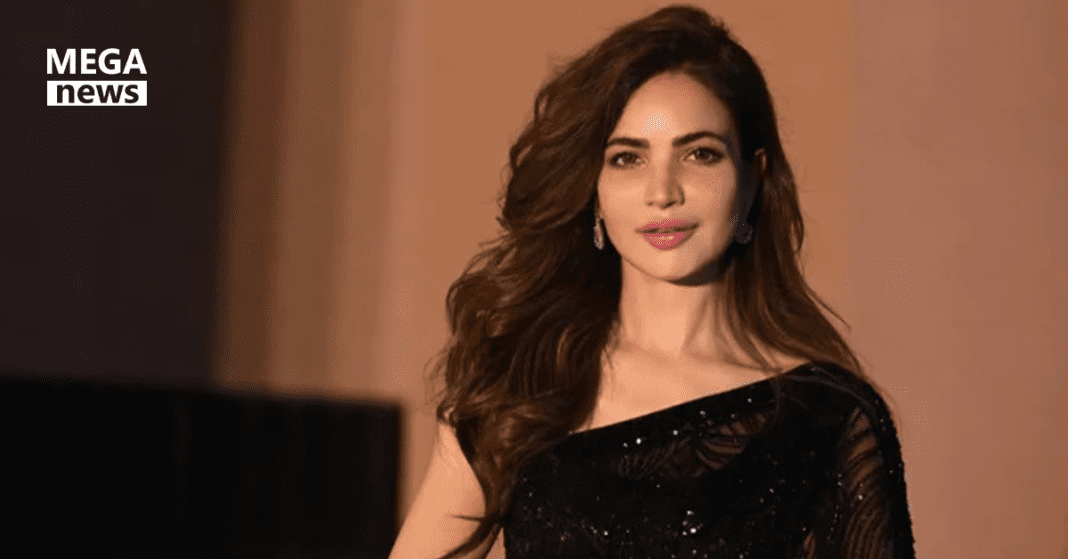 Humaira Asghar Body Shifted to Lahore for Burial