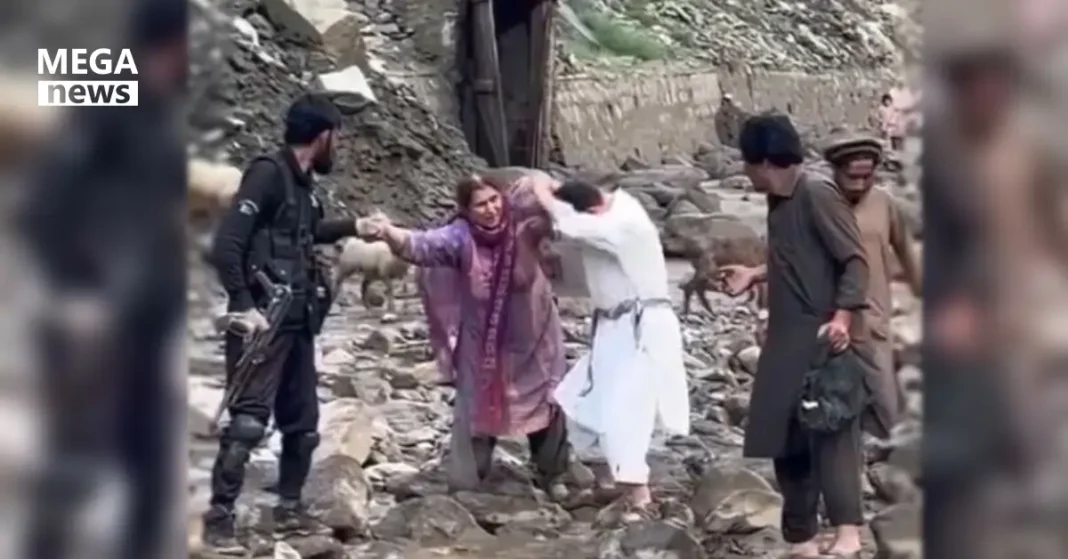 Gilgit tourists airlifted by C-130