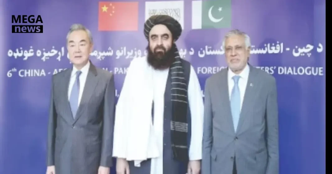 Pakistan, China, Afghanistan Pledge Stronger Joint Efforts Against Terrorism in Kabul