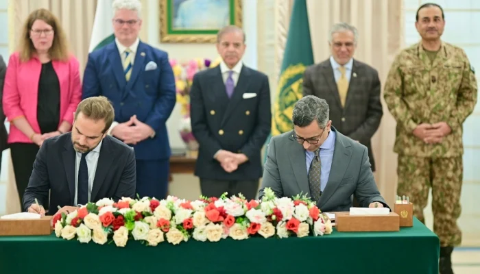 Pakistan and the US sign MoUs on critical minerals
