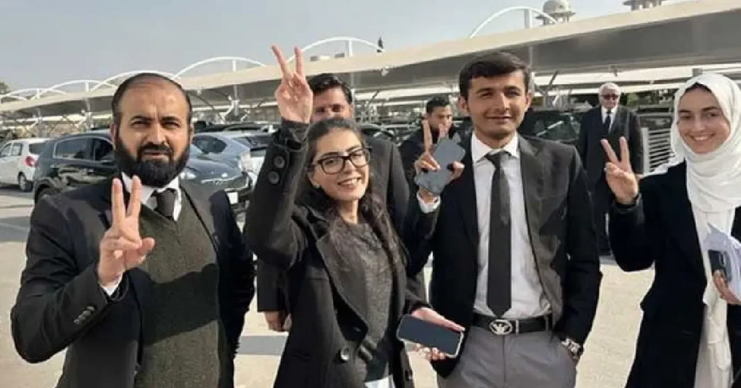 Imaan Mazari and Hadi Ali Chattha Granted Bail in Police Scuffle Case